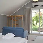 Quonset Glamping 3* Seferihisar