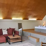 Quonset Glamping Otel Seferihisar