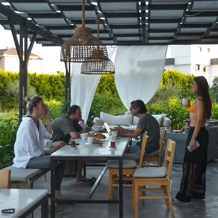 Quonset Glamping Отель