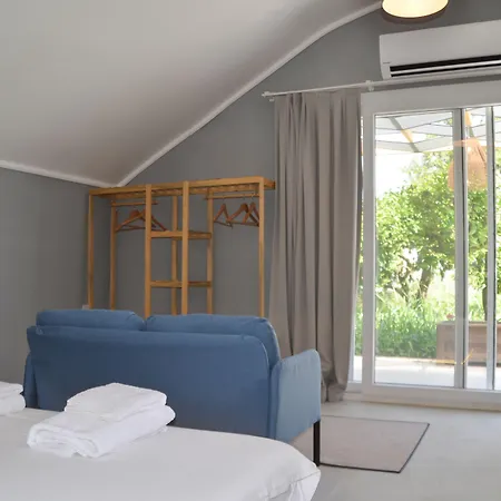 Quonset Glamping 3* セェフェリヒサール