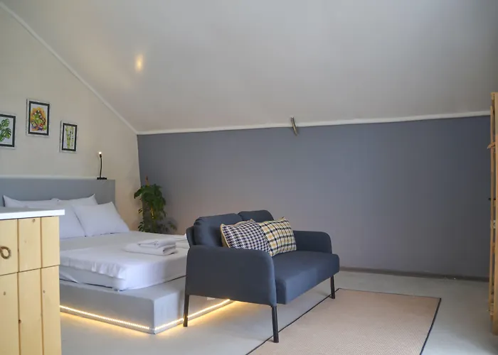 Szálloda Quonset Glamping *