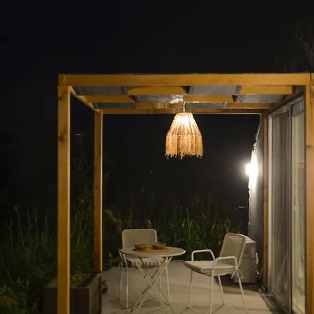 Hotel Quonset Glamping