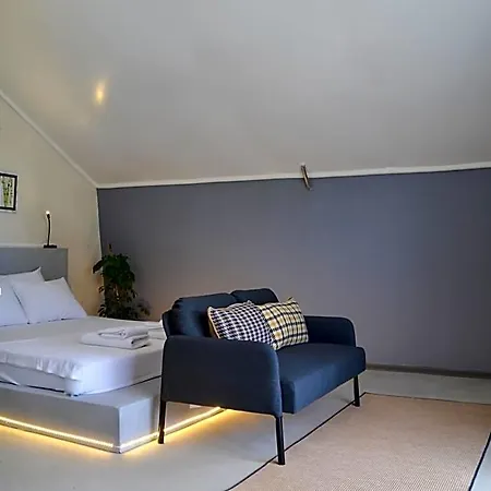 Hotel Quonset Glamping 3*