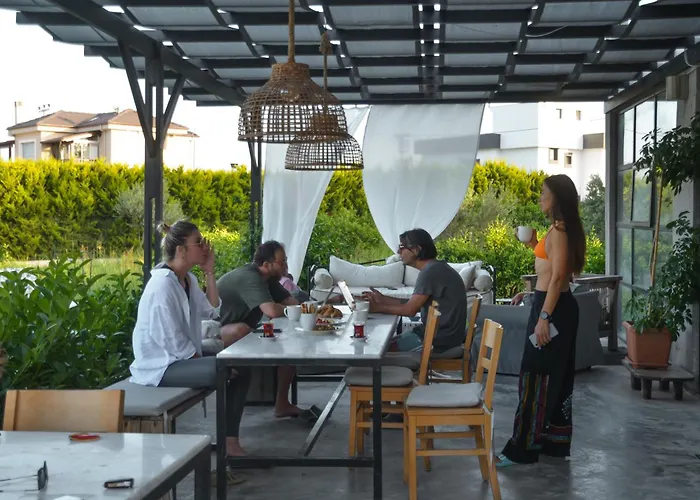 Quonset Glamping מלון